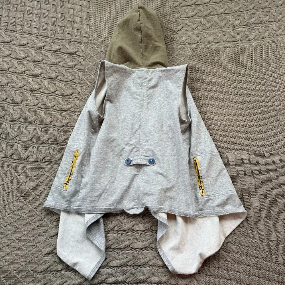 Matilda Jane 435 Gray Vest ~ 10